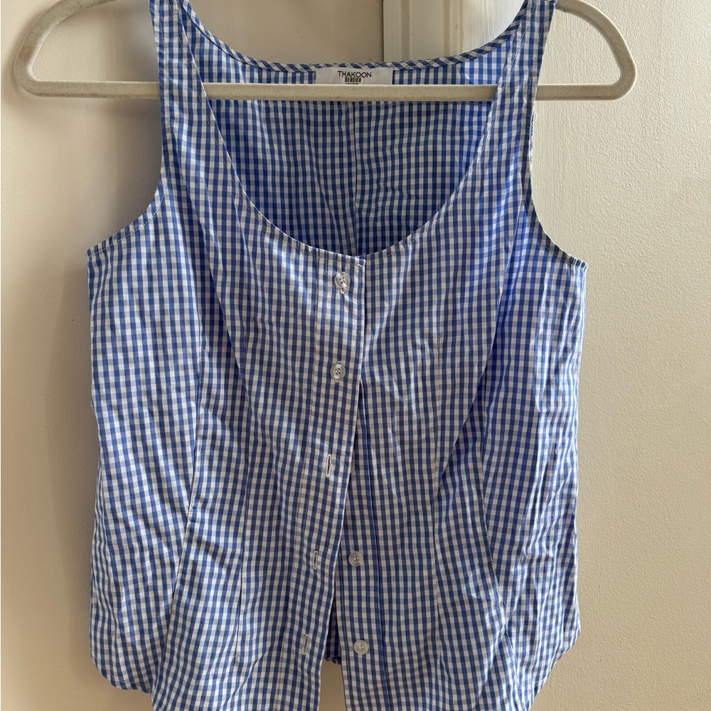 Gingham scoop neck top